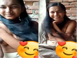 Desi Girl Shows Boobs For Lover part 1